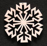 Maple ornament; Pattern from [url=http://www.scrollerltd.com/]Scroller Ltd.[/url]